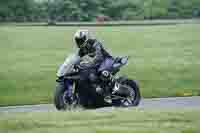 Evening Adv_Mid Group Black Bikes